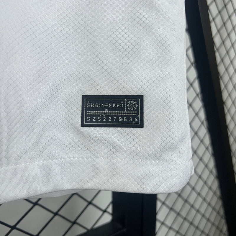 Camisa Barcelona Edição Especial Coldplay 25/26 - Nike - Branca